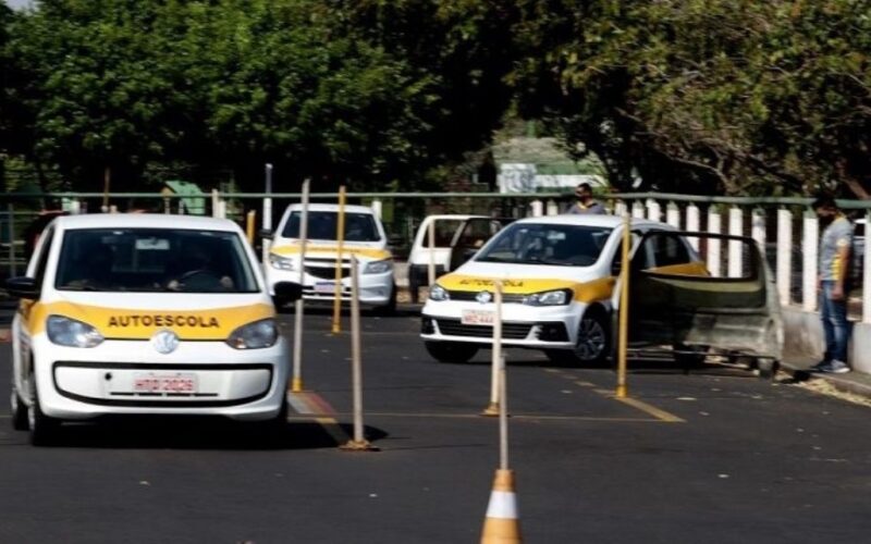Governo inicia consulta pública para tornar a CNH mais barata e ampliar acesso à habilitação no Brasil
