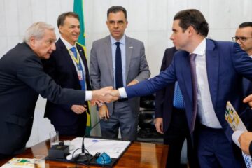 Simples Nacional: setor produtivo pede urgência em votação de projeto que reajusta os limites de valores