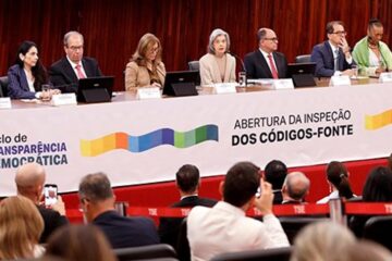 “polêmica das urnal volta ao debate: presidente do TSE garante segurança total – opositores duvidam