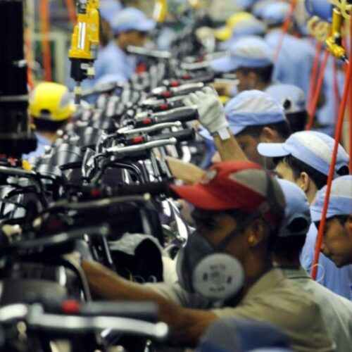 Setor produtivo vê “efeitos devastadores” em PEC que reduz jornada semanal