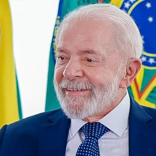 Lula assina indulto de Natal e transforma perdão penal em instrumento político