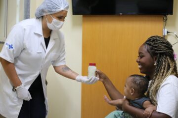 Mãe de prematuros destaca a importância do Banco de Leite de Volta Redonda