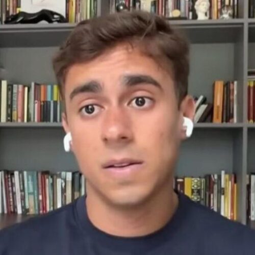 A direita não é herança familiar e Bolsonaro não é Deus para ser idolatrado