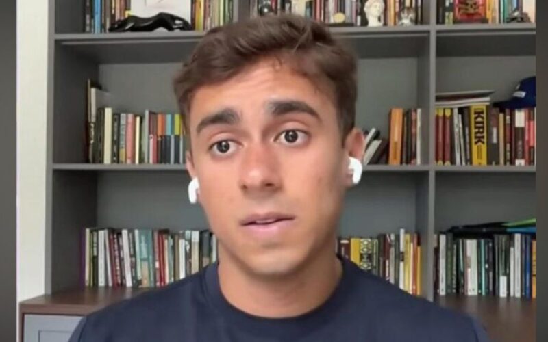 A direita não é herança familiar e Bolsonaro não é Deus para ser idolatrado