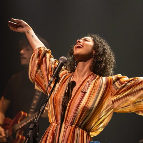 Clariá lança a primeira parte de seu álbum – o mini EP ”Uma Parte de Mim”, com os três primeiros singles autorais ’21’, ‘Astral’, e ‘Maresia’