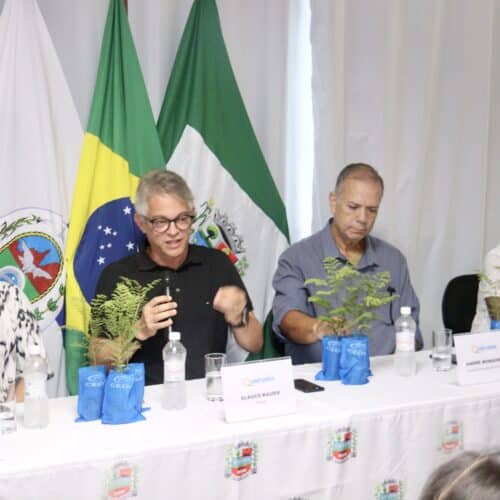 Programa “Esse Rio é Meu” chega a Queimados para formar alunos como agentes ambientais