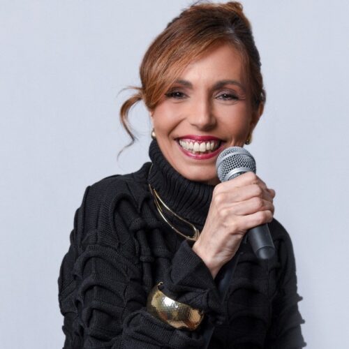 Theresa da Costa apresenta o show  ‘Elton por Mim’, no Experience Music Lapa