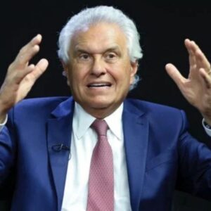 Caiado defende endurecer lei sobre traição à pátria e critica atuação de família Bolsonaro na crise com os EUA