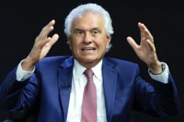 Caiado defende endurecer lei sobre traição à pátria e critica atuação de família Bolsonaro na crise com os EUA