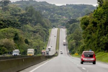 Rodovia Presidente Dutra será totalmente interditada em Queimados para detonação de rochas neste sábado (18)