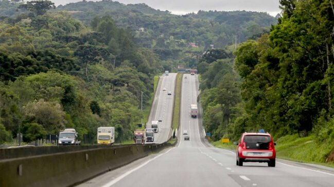 Rodovia Presidente Dutra será totalmente interditada em Queimados para detonação de rochas neste sábado (18)